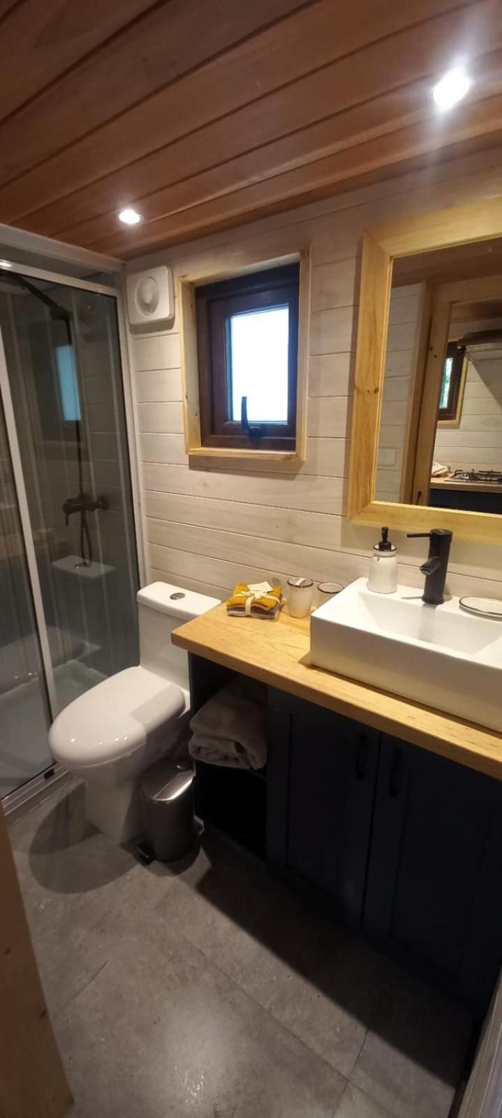 Tiny House Nueva En El Bosque A 6 Min De Casa de férias